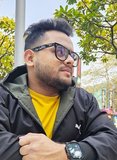 Logan - Male escort in Gurgaon Photo 8 of 12
