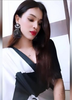 Anna2007 - Transsexual escort in New Delhi Photo 5 of 13