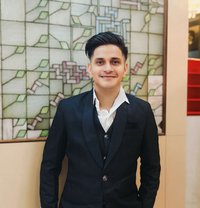 Top Here for Gays - Male escort in Mumbai
