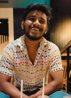 Mr Strange - Male escort in Hyderabad Photo 2 of 3