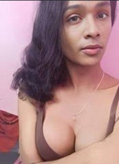 Rusha - Transsexual escort in Kolkata Photo 1 of 2