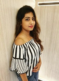 Priya - escort in Bangalore Photo 1 of 1