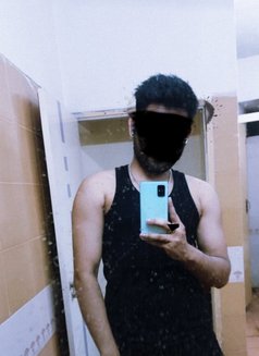 Akash - Male escort in Bangalore Photo 1 of 3