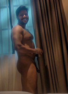 Manpreet Chopra - Male escort in Kolkata Photo 5 of 9