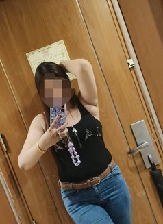 Ishika independent only reel meet - escort in Mumbai Photo 5 of 9