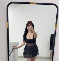 Russian Escorts in the Park Hotel Delhi - escort in New Delhi