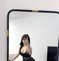 Russian Escorts in the Park Hotel Delhi - escort in New Delhi