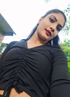 Khushi - escort in Bhopal Photo 2 of 11