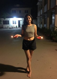 Shivani Directly Hand Cash Payment - escort in Kochi Photo 2 of 3