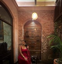 Disha - एस्कॉर्ट in Kolkata Photo 1 of 1