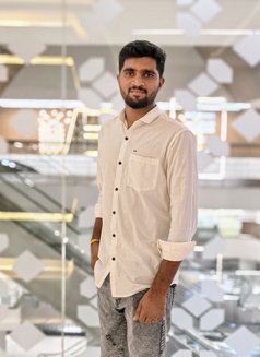 Pradeep - Male এস্কর্ট in Hyderabad Photo 2 of 3