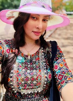 Kritika - escort in Hyderabad Photo 1 of 2