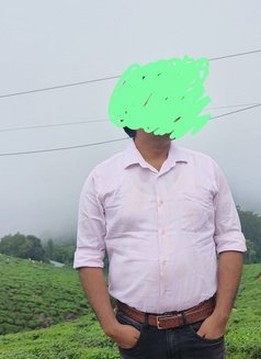 Akshay - Male escort in New Delhi Photo 2 of 2