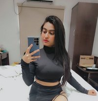 100% Genuine Service Cash Pay to Girl - एस्कॉर्ट in Navi Mumbai Photo 1 of 1