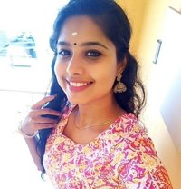 Bhavika Escort Sarvice - ఎస్కార్ట్ in New Delhi Photo 1 of 2