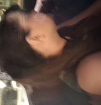 Tring to esha - escort in Mumbai