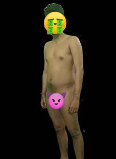 Rony - Male escort in New Delhi Photo 2 of 6