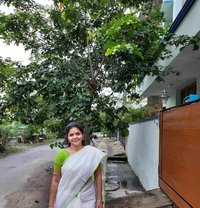 Tharni - एस्कॉर्ट in Chennai