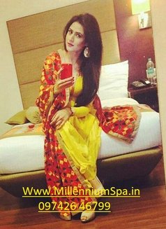 Millennium Spa = Luxury Spa Hot New Girl - ఎస్కార్ట్ in Bangalore Photo 7 of 13