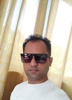 Rocky - Male escort in Pune Photo 2 of 3
