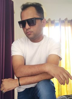 Rocky - Male escort in Pune Photo 3 of 3