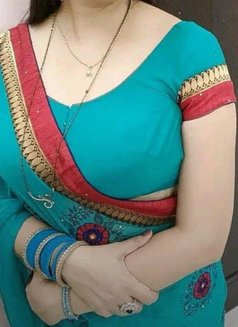 Supriya Marathi Wife - escort in Pune Photo 2 of 3