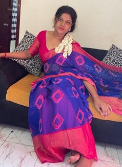 Varsha Active Tool Shimale - Transsexual మసాజ్ in Chennai Photo 8 of 8