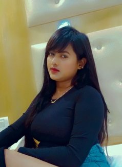 Deepika live video call service & meet - escort in Bangalore Photo 2 of 2
