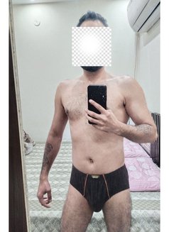 Roky Dina a Sweet Guy With 6 Inch - Male escort in Gurgaon Photo 5 of 6