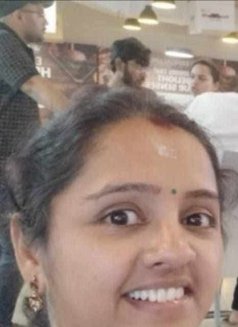 Krithika - escort in Bangalore Photo 3 of 4