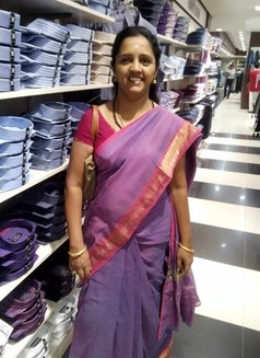 Krithika - escort in Bangalore Photo 4 of 4