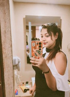 Puja Roy - escort in Kolkata Photo 3 of 4