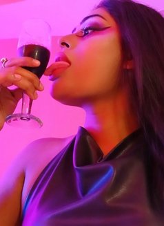 Top and Hot Videos Only Genuine Client - Transsexual escort in Kolkata Photo 4 of 10