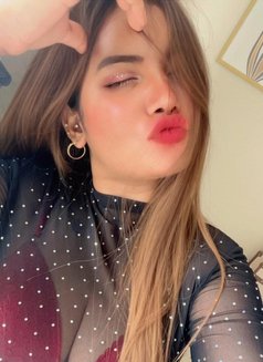 Female Escort Service in Gaur City Noida - escort agency in Noida Photo 2 of 4