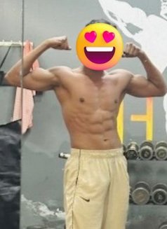 Oh Daddy - Male escort in New Delhi Photo 3 of 5