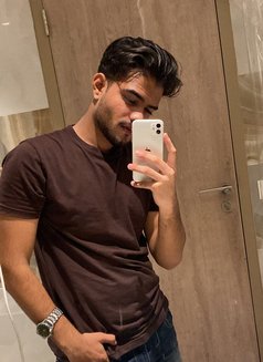 Alex Here - Male escort in New Delhi Photo 1 of 5