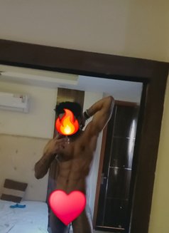 Raj - Male escort in New Delhi Photo 4 of 4