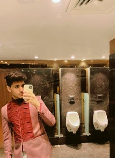 Sidak - Male escort in Ludhiana Photo 1 of 2