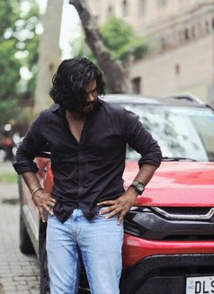 Rahuldev - Male escort in New Delhi Photo 2 of 3