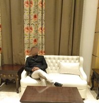 Naveen - Male escort in Thane