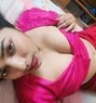 Komal Cam Show Real Meet - escort in New Delhi Photo 1 of 2