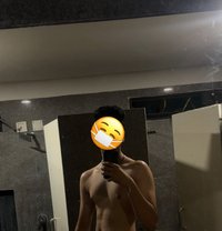 Viraj 6’4ft Tall and Gym Freak - Male escort in Gurgaon