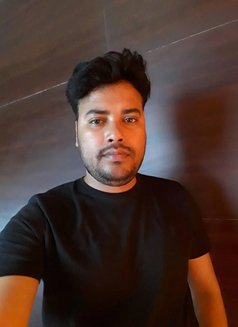 Raj - Male escort in Kolkata Photo 1 of 1