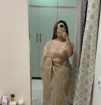 Shreyashi Female Escort Agra - escort in Agra