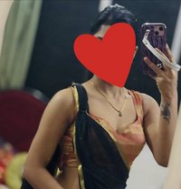 Cam show and real meet - escort in Chennai Photo 1 of 2