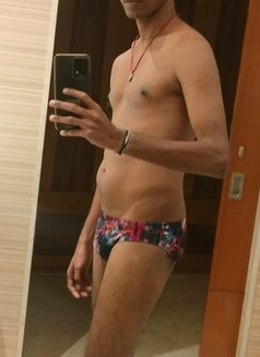 Krishnachowdary - Male escort in Hyderabad Photo 2 of 4