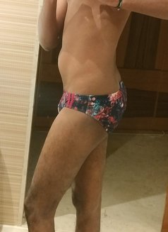 Krishnachowdary - Male escort in Hyderabad Photo 3 of 4