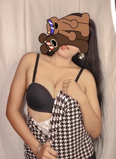 Inocentshikah - adult performer in New Delhi Photo 14 of 33