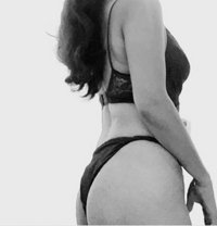 Young Girl for Outcalls Only - वयस्क कलाकार in New Delhi Photo 1 of 1