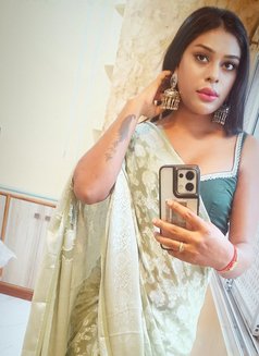 Online Cam Services Hot Top Big Dick She - Transsexual escort in Kolkata Photo 5 of 10